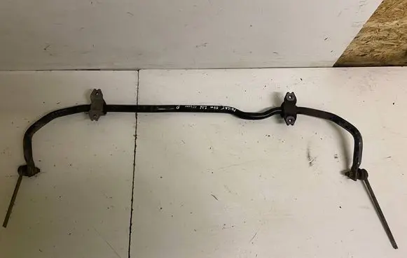 Volkswagen PASSAT B6 Front anti-roll bar/sway bar 3C0411303AC 205898B 000440
