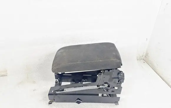 Volkswagen PASSAT B5.5 Armrest 3B1864207