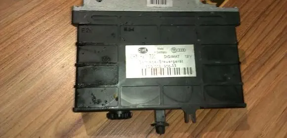 Volkswagen PASSAT B4 Gearbox control unit/module 095927731 5DG00590611