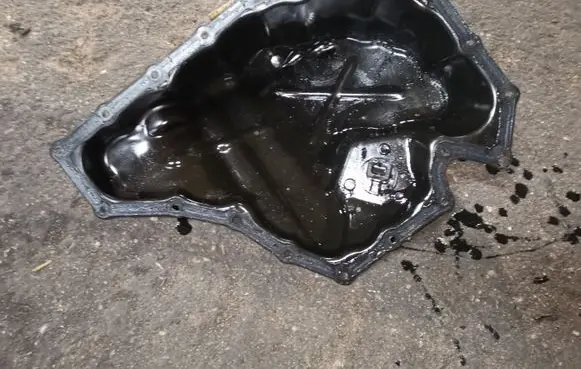 Audi A4 S4 B8 8K Oil sump 06H103600R
