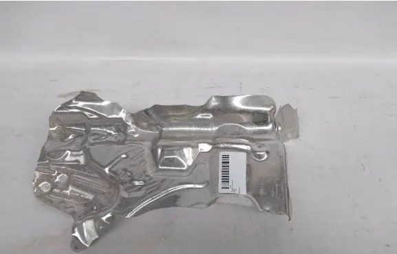 BMW 2 F46 Heat shield in engine bay 6882183 6853125 5A01AF4