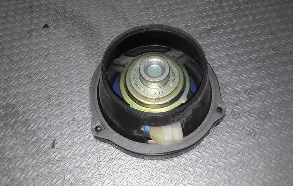 KIA Carens I Rear door speaker 0K2FC66960