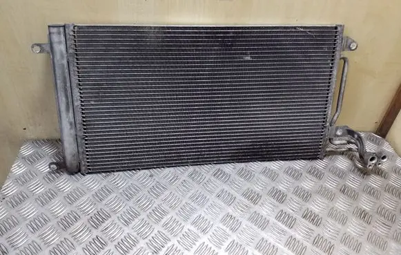 A/C cooling radiator (condenser)