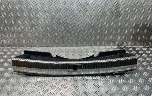 Audi A5 Trunk/boot sill cover protection 8W8864483C