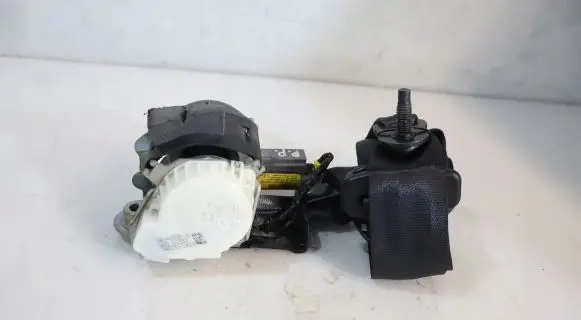 Ford Fiesta Front seatbelt