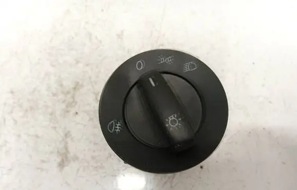 Light switch