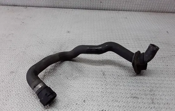 Audi A6 S6 C5 4B Engine coolant pipe/hose