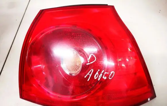 Volkswagen Golf V Rear/tail lights 1k6945096e