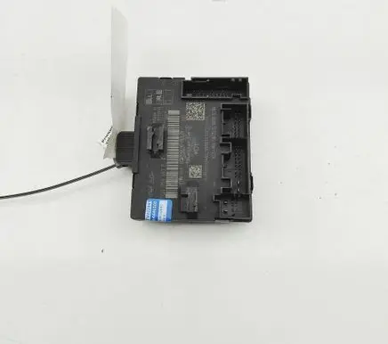 Audi A3 S3 8V Door control unit/module 5Q0959593E 5Q0959593B