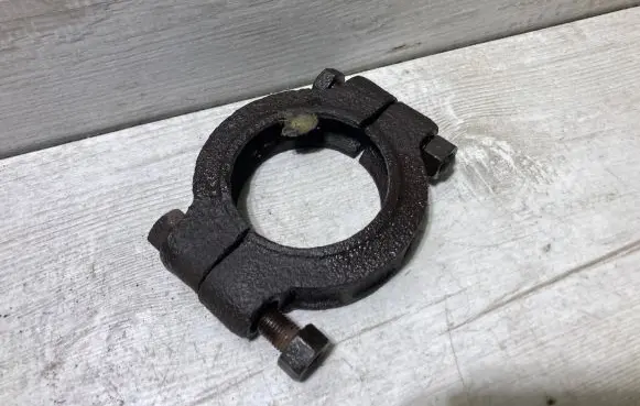 Muffler mount bracket/holder