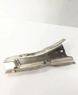 BMW 5 F10 F11 Heat shield in engine bay 7185203