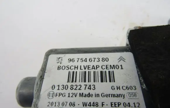 Peugeot 308 Front window lifting mechanism without motor 9675466080