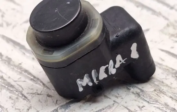 Nissan Micra Rear parking sensor holder (PDC) 28438JD00A 28438BG00A 607039