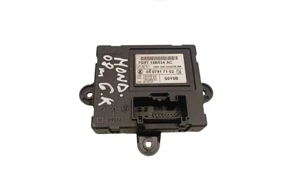 Ford Mondeo MK IV Door control unit/module 7G9T14B534AC 0507917102