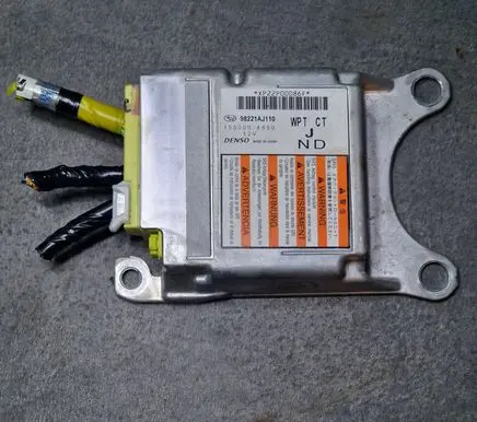Subaru Outback Airbag control unit/module 98221AJ110 XP22P00086F 1503004650