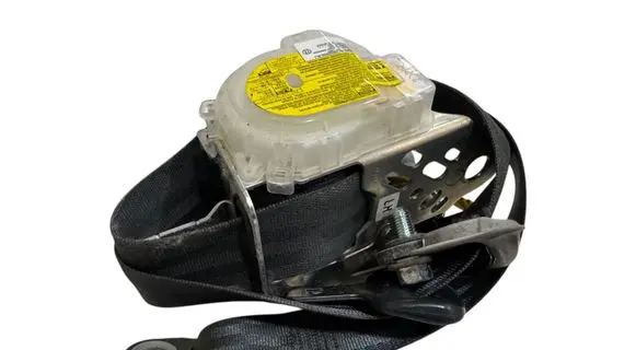 Hyundai i30 Front seatbelt 7P2620P 888102R900 034853