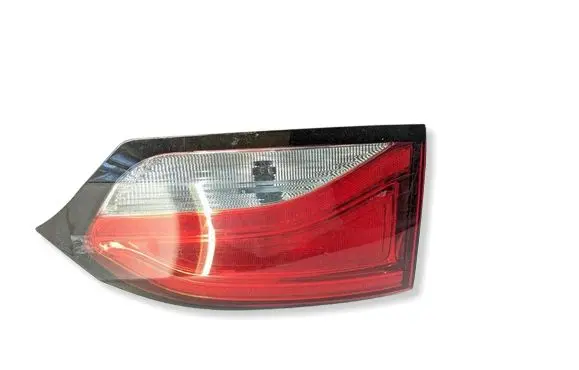 Chrysler Pacifica Tailgate rear/tail lights P68228953AE P68228953 68228953AE