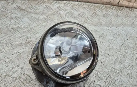 Mercedes-Benz C W204 Front fog light 4402020LQ 4402020L