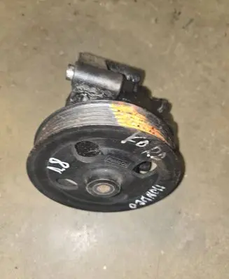 Ford Mondeo MK IV Power steering pump 6G913A696CD