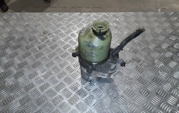 Opel Astra H Power steering pump 93190229