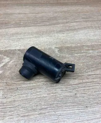 Honda Accord Windscreen/windshield washer pump AX0602104370