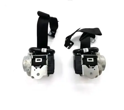 BMW X1 F48 F49 Set of seat belts 111653077