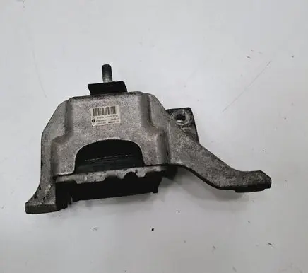 Mini Cooper Countryman R60 Engine mount bracket 6782374