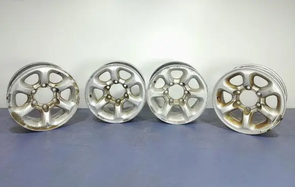 Mitsubishi Pajero R18 alloy rim 