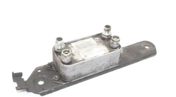 Mercedes-Benz E A207 Engine oil radiator A0995001100