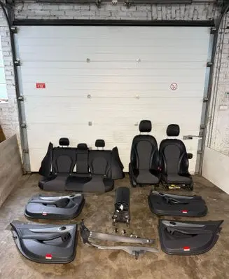 Mercedes-Benz C W205 Interior set