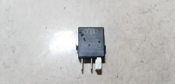 Skoda Karoq Other relay 4HQ951253C