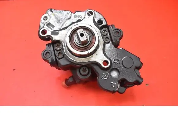 Peugeot 5008 Fuel injection high pressure pump 9424A050A