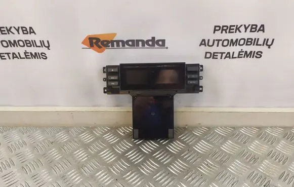 Volvo V70 Screen/display/small screen 31268336 SN9557678