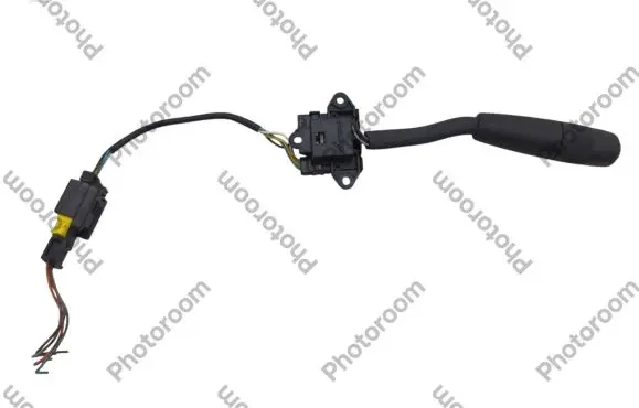 Head unit multimedia control