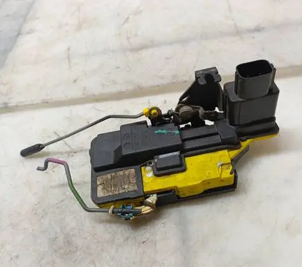 Volvo S60 Rear door lock 