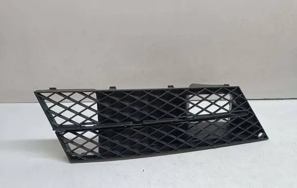 BMW 5 E60 E61 Front bumper lower grill 7178112 51117178112