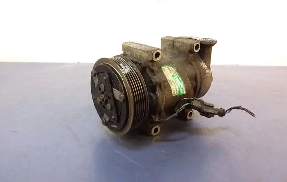 Mazda 2 Air conditioning (A/C) compressor (pump) 2S611D629AE