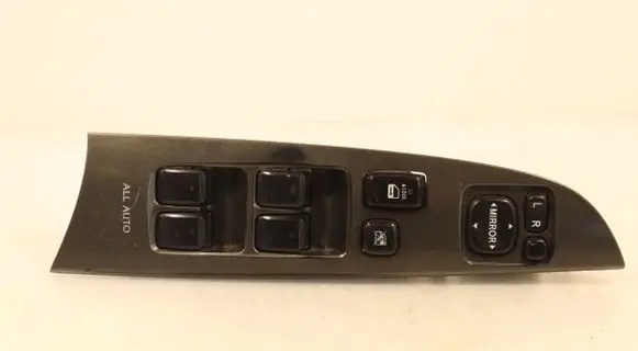 Lexus IS 220D-250-350 Electric window control switch 8404053080