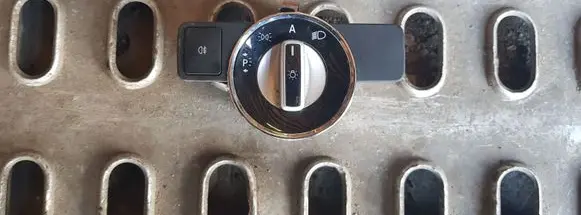 Mercedes-Benz E W212 Light switch A2129050651