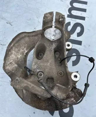 BMW 1 F20 F21 Front wheel hub 18915910