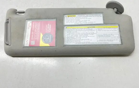 Toyota Land Cruiser (J150) Sun visor