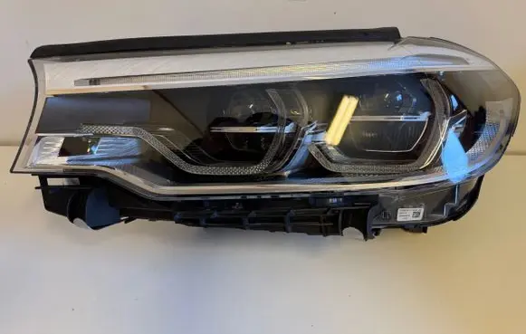 BMW 5 G30 G31 Headlight/headlamp 7214961 721496106 10396110000