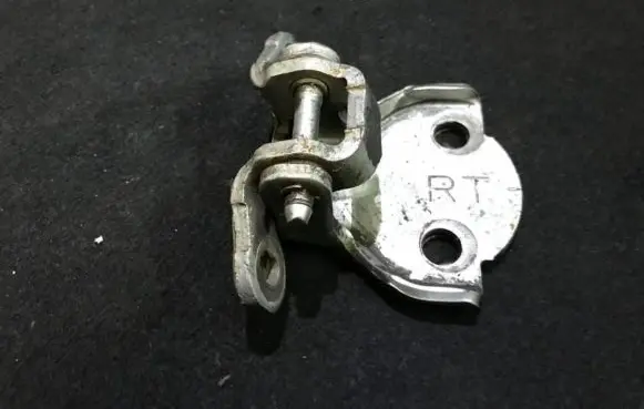 Honda Civic Front door upper hinge