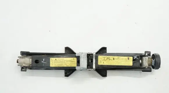 Volkswagen Touran III Lift Jack 8K0011031GACR 8K0011031G