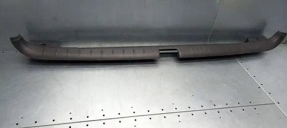 Volvo V70 Trunk grilles 