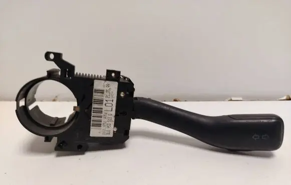 Audi A6 S6 C5 4B Indicator stalk 8L0953513G 202852ATW