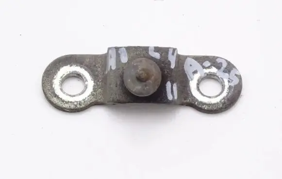 Iveco Daily 4th gen Sliding door lock loop/hook striker 