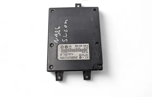 Seat Leon (1P) Bluetooth control unit module 5K0035730E