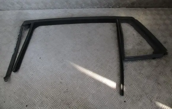 Opel Insignia A Front door rubber seal