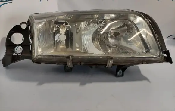 Volvo S80 Headlight/headlamp 8620667 89005049 04FCR3002A